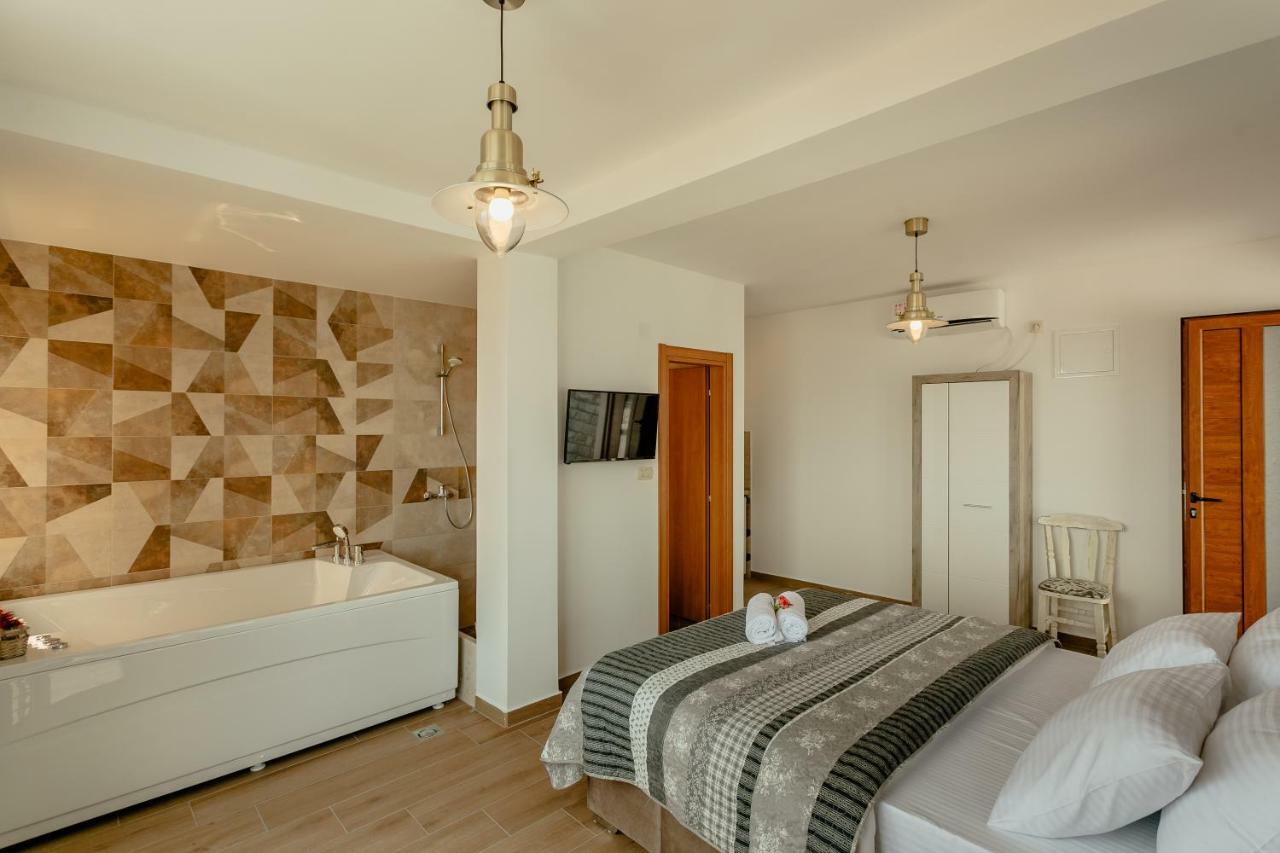 Apartments Belvedere Herceg Novi Ngoại thất bức ảnh