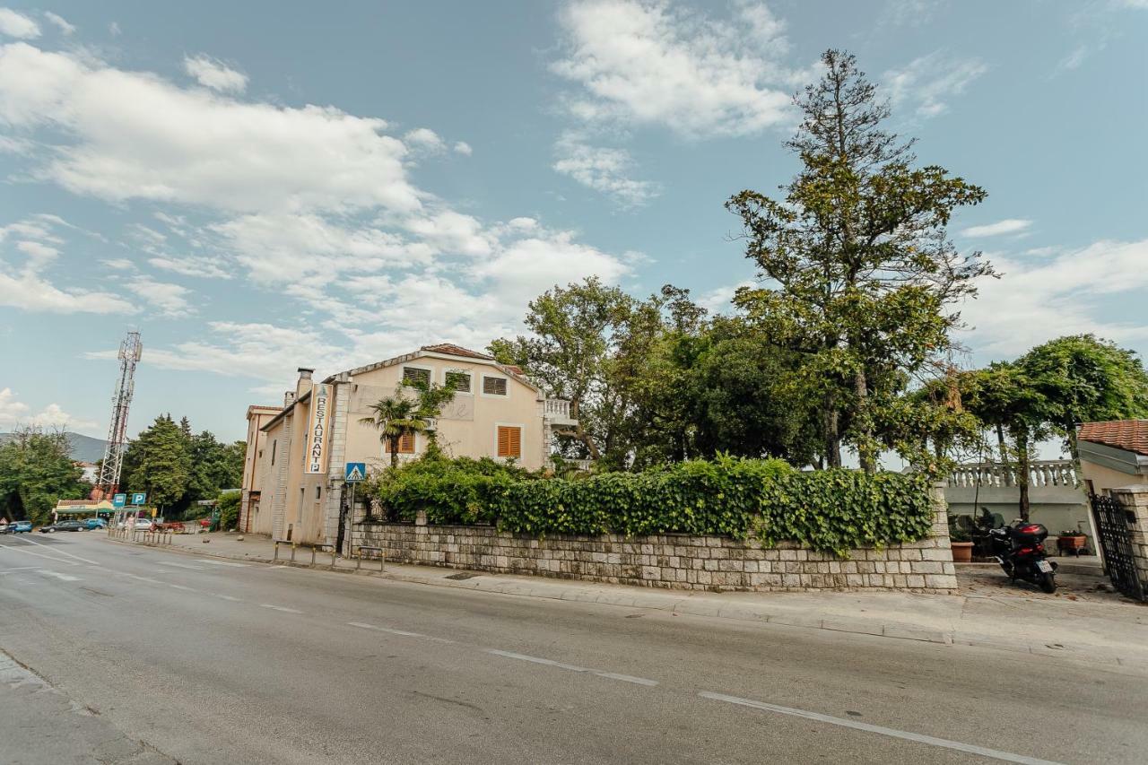 Apartments Belvedere Herceg Novi Ngoại thất bức ảnh